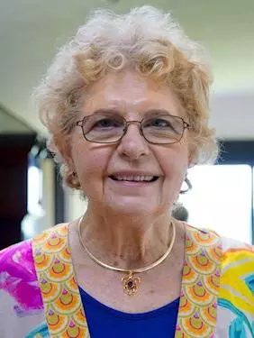 Suzanne Litchfield